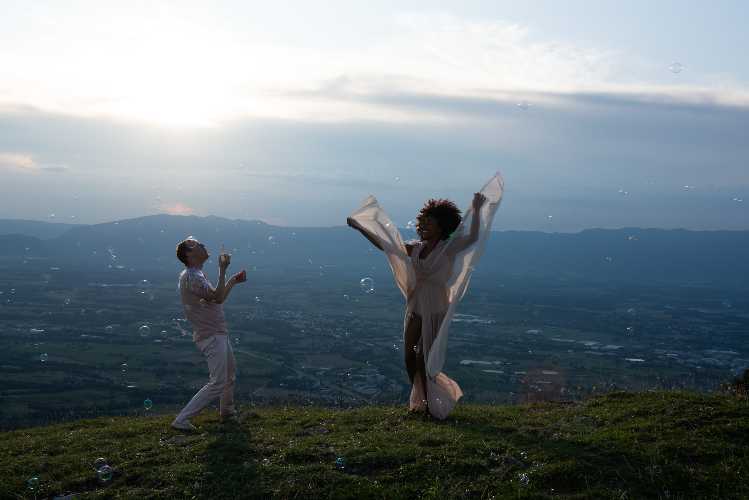 Safi aux côtés de Maël Godinat-teaser _Je brûle de Joséphine_©Lauren Pasche